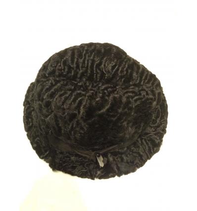 Chapeau noir en astrakan (laine d'agneau)